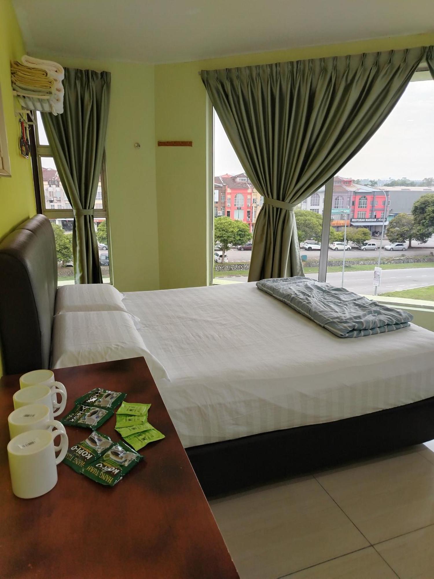 M & N Motel
